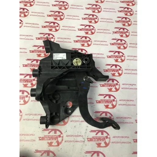 Педаль тормоза Renault Trafic III 2014-2021 93459474
